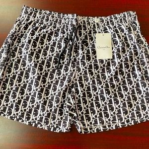 SOLD OUT🎉🎉🎉Authentic Christian  Dior Men  shorts Size M